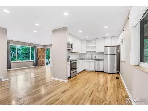 1070 Miami Way, Boulder, CO 80305 photo 8