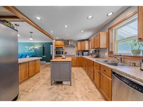 8520 W 55th Dr, Arvada, CO 80002 photo 12