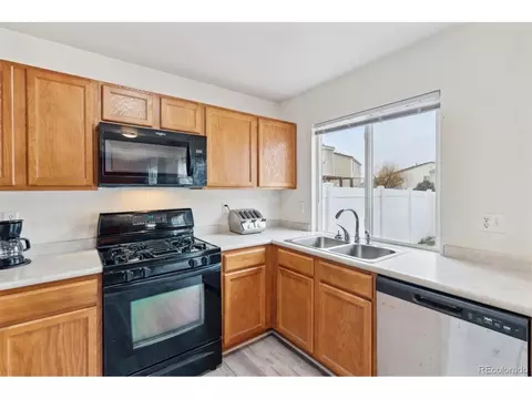 18691 E 40th Pl, Denver, CO 80249 photo 13
