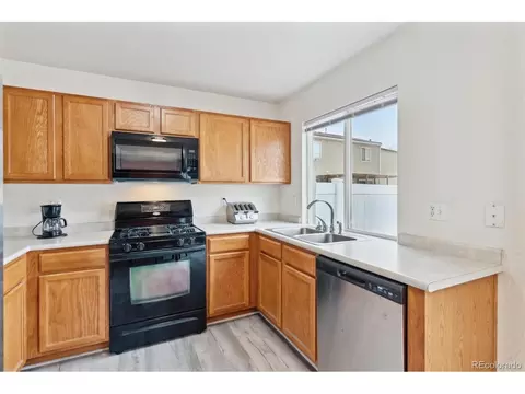 18691 E 40th Pl, Denver, CO 80249 photo 9