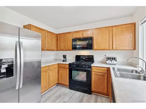 18691 E 40th Pl, Denver, CO 80249 photo 10