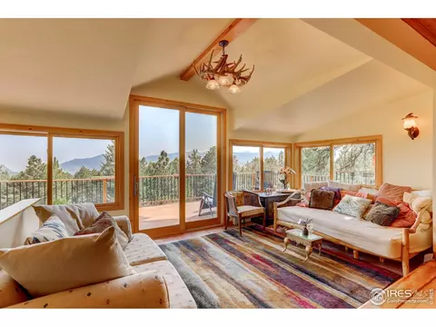 7127 Flagstaff Rd, Boulder, CO 80302 photo 2