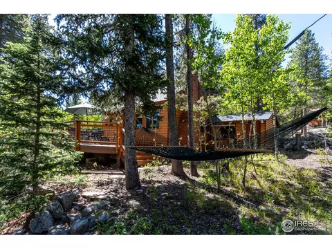 52 Peaceful Valley Rd, Lyons, CO 80540