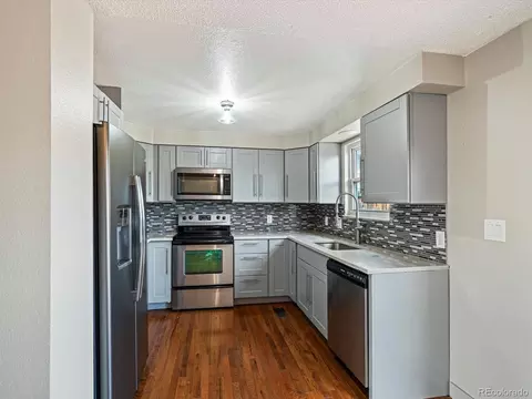 2433 E 90th Ave, Thornton, CO 80229 photo 11