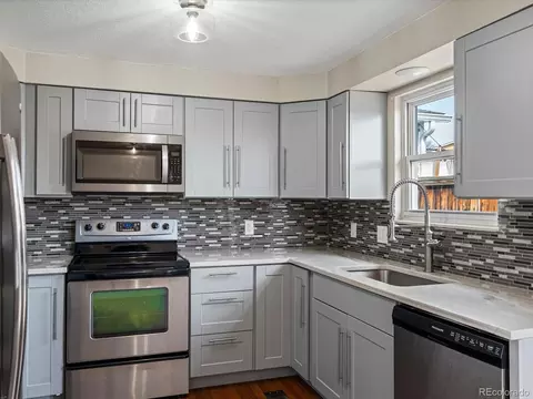 2433 E 90th Ave, Thornton, CO 80229 photo 9