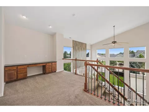3427 Red Hawk Ln, Longmont, CO 80504 photo 13