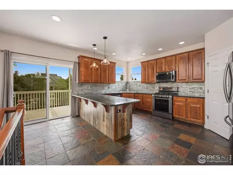 3427 Red Hawk Ln, Longmont, CO 80504 photo 6