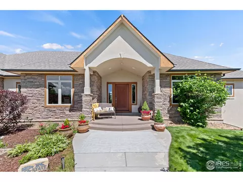 2110 Doyle Dr, Berthoud, CO 80513 photo 2