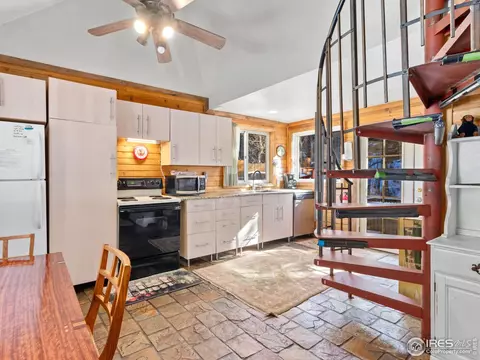 2817 Riverside Dr, Lyons, CO 80540 photo 3
