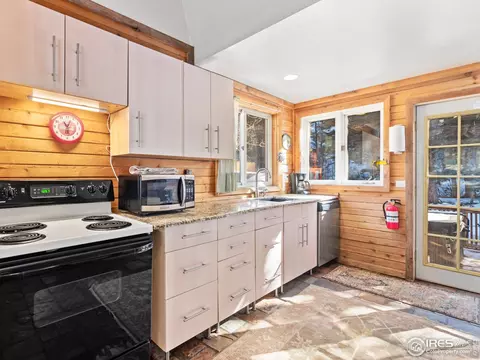 2817 Riverside Dr, Lyons, CO 80540 photo 11
