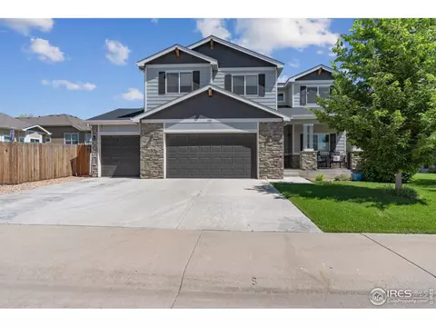 1807 Saddleback Dr, Milliken, CO 80543 photo 3