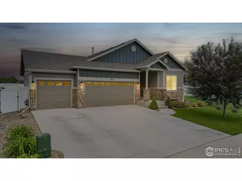 881 Shirttail Peak Dr, Windsor, CO 80550