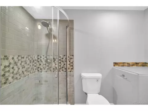 Bath - 20384 E 53rd Dr, Denver, CO 80249 photo 4 of 8