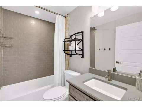 Bath - 20384 E 53rd Dr, Denver, CO 80249 photo 5 of 8