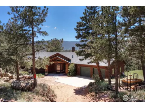 57 Ogallala Rd, Lyons, CO 80540