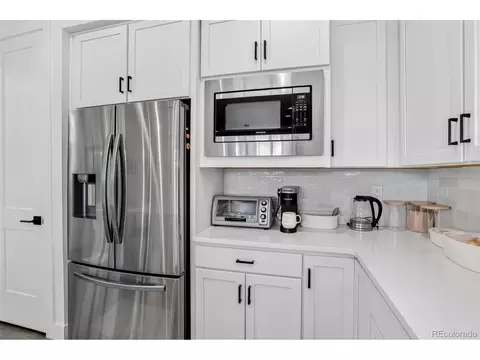 Kitchen - 6780 W 60th Ave #E2, Arvada, CO 80003 photo 4 of 6