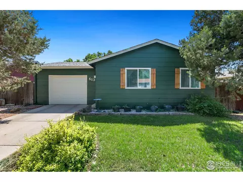 613 Countryside Dr, Fort Collins, CO 80524