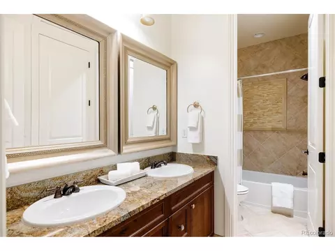 8154 E 25th Dr, Denver, CO 80238 photo 34