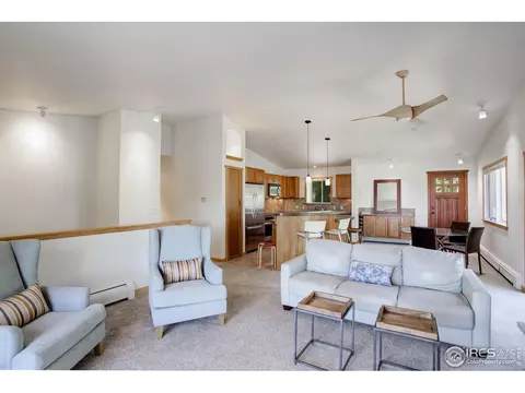 586 Brook Rd, Boulder, CO 80302 photo 10