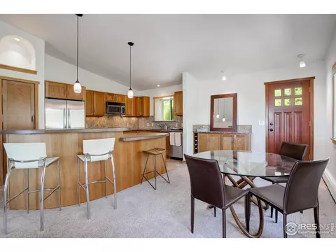 586 Brook Rd, Boulder, CO 80302 photo 17