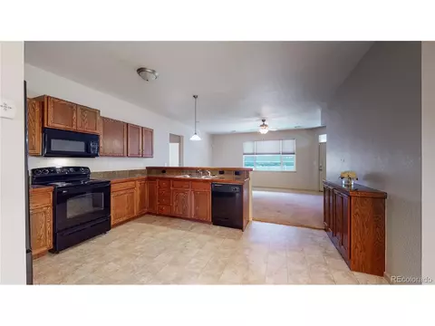10818 Cimarron St #304, Firestone, CO 80504 photo 2