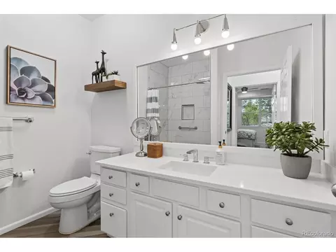 Bath - 9633 E 5th Ave #10-10202, Denver, CO 80230 photo 3 of 3