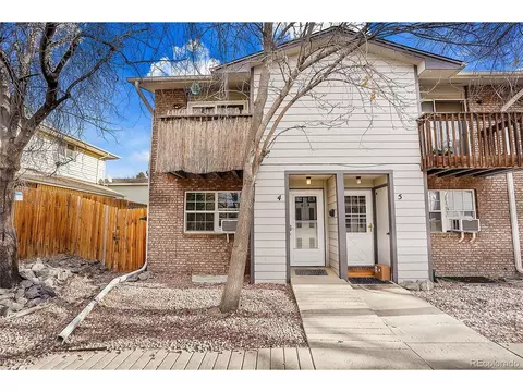 2049 Estes Ln #4, Longmont, CO 80501