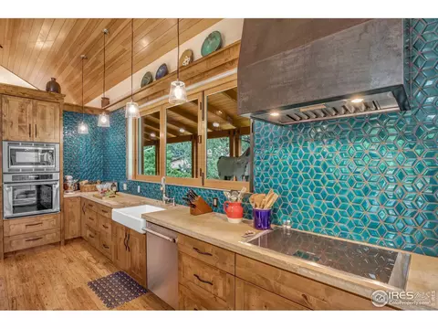 2255 Emerald Rd, Boulder, CO 80304 photo 3