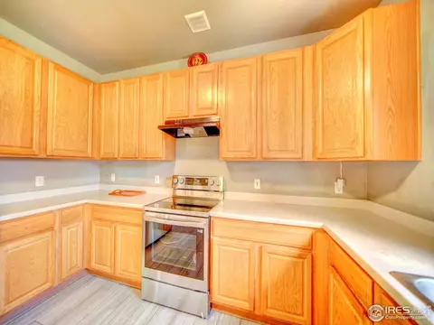 19648 E 58th Pl, Aurora, CO 80019 photo 5