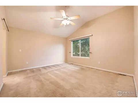 10490 Falcon St, Longmont, CO 80504 photo 17