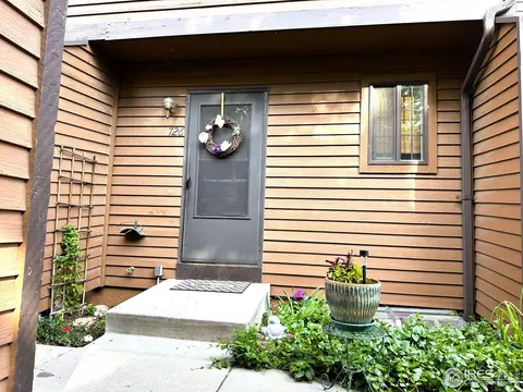 726 Julian Cir, Lafayette, CO 80026