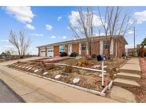7412 W 76th Ave, Arvada, CO 80003