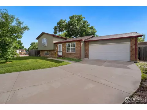 301 E 50th St, Loveland, CO 80538