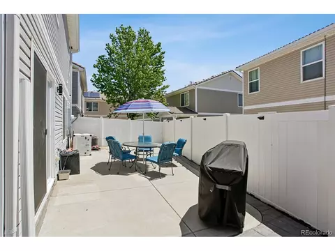 Exterior - 19672 E 55th Pl, Denver, CO 80249 photo 5 of 7