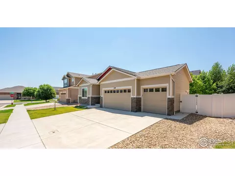 5480 Caribou Dr, Frederick, CO 80504 photo 2