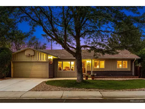 8101 E Linvale Pl, Denver, CO 80231 photo 1