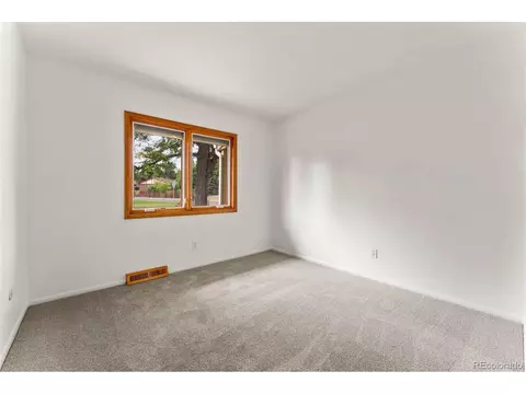 8101 E Linvale Pl, Denver, CO 80231 photo 21