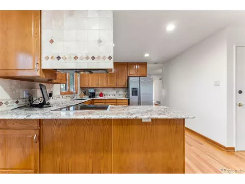 8101 E Linvale Pl, Denver, CO 80231 photo 9