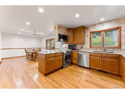 8101 E Linvale Pl, Denver, CO 80231 photo 11