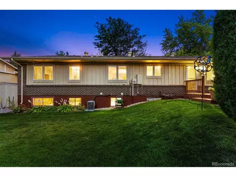 8101 E Linvale Pl, Denver, CO 80231 photo 35