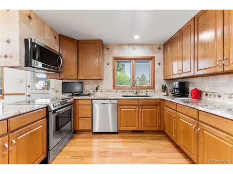 8101 E Linvale Pl, Denver, CO 80231 photo 10