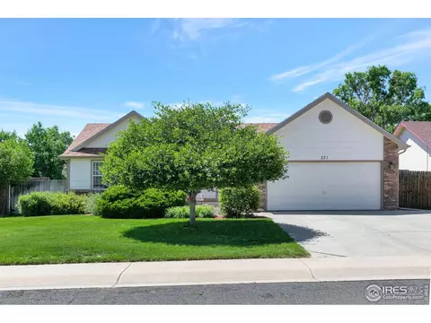 221 N 49th Ave Pl, Greeley, CO 80634