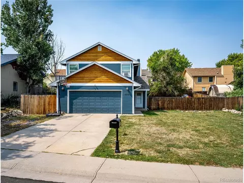 9795 Downing Dr, Thornton, CO 80229
