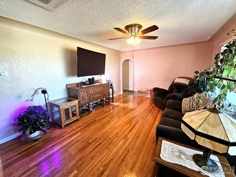 902 S 10th Ave, Sterling, CO 80751 photo 4