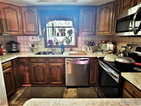 902 S 10th Ave, Sterling, CO 80751 photo 16