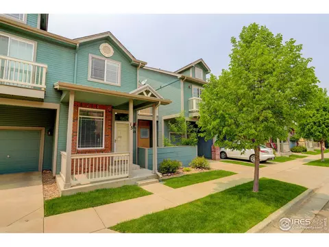 818 S Terry St #B-15, Longmont, CO 80501