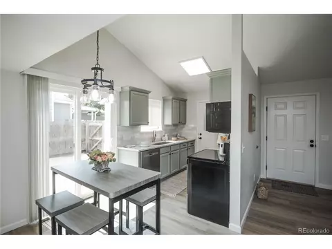 19385 E Batavia Pl, Aurora, CO 80011 photo 6
