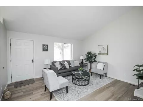 19385 E Batavia Pl, Aurora, CO 80011 photo 12