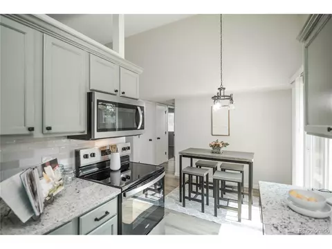 19385 E Batavia Pl, Aurora, CO 80011 photo 9