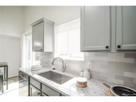 19385 E Batavia Pl, Aurora, CO 80011 photo 10